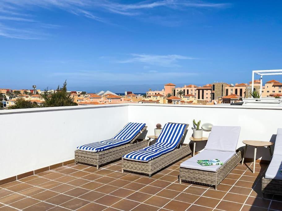 Sunny Luxury Apartment With Two Great Sunny - Level Terraces, Two Swimming Pools, In A New Complex Pueblo Majorero, Close To Fuerteventura Golf Club, Next To The Beach , Atlantico Shopping Mall And Casino In Caleta De Fuste Εξωτερικό φωτογραφία