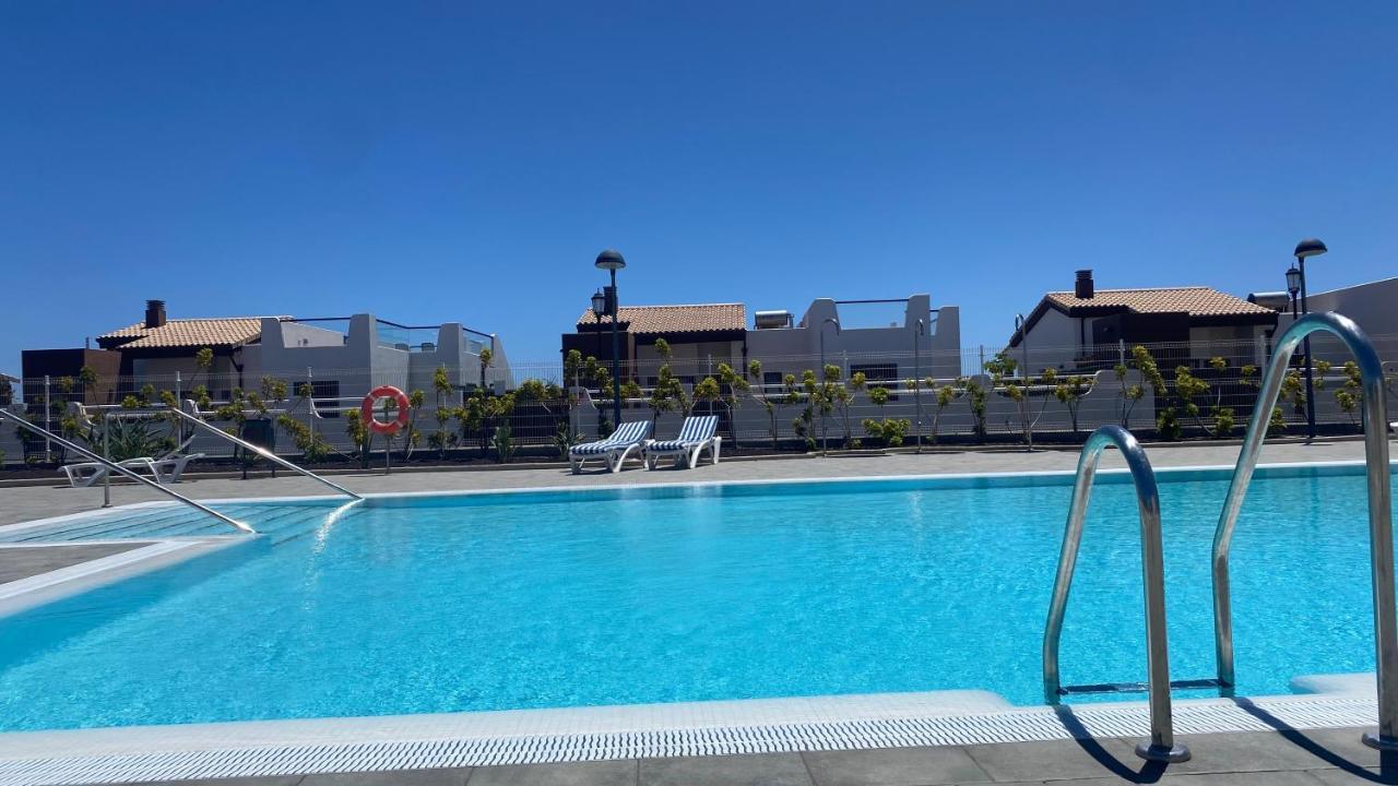 Sunny Luxury Apartment With Two Great Sunny - Level Terraces, Two Swimming Pools, In A New Complex Pueblo Majorero, Close To Fuerteventura Golf Club, Next To The Beach , Atlantico Shopping Mall And Casino In Caleta De Fuste Εξωτερικό φωτογραφία
